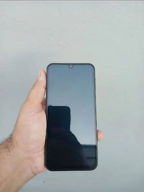 Galaxy A24 in mint condition 6