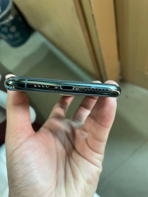 iphone 11 pro max 256gb pta approved 3