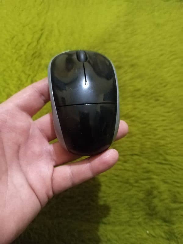 Logitech wireless mouse M215 3