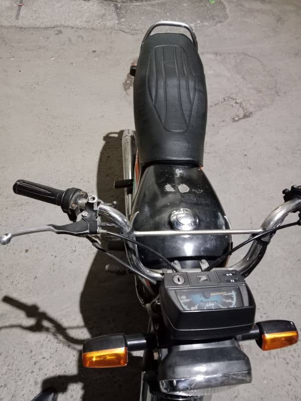 HONDA CD 70 FOR URGENT SALE 3