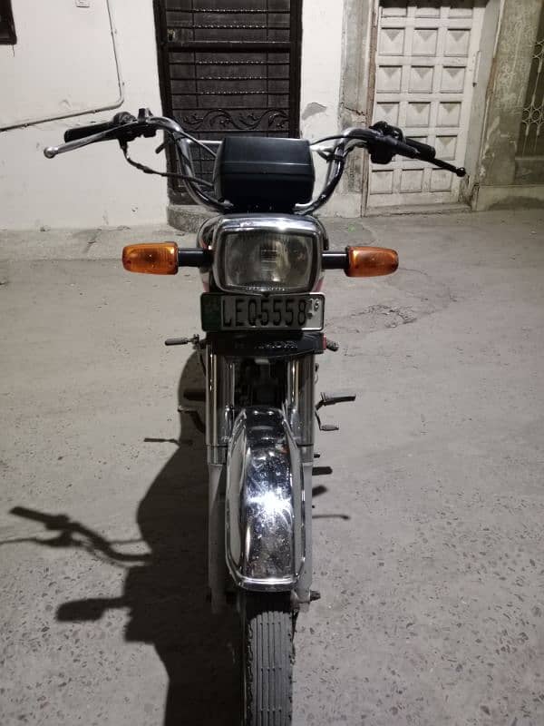 HONDA CD 70 FOR URGENT SALE 4