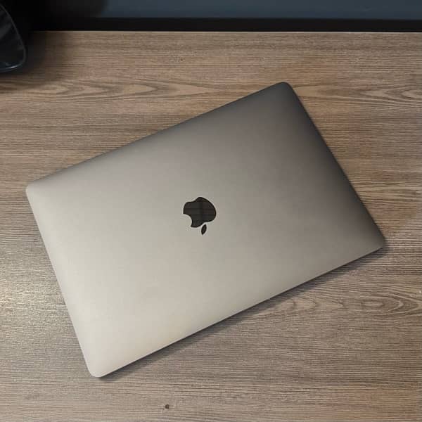 Macbook Pro M1 2020 | 13inch | 8/256 1