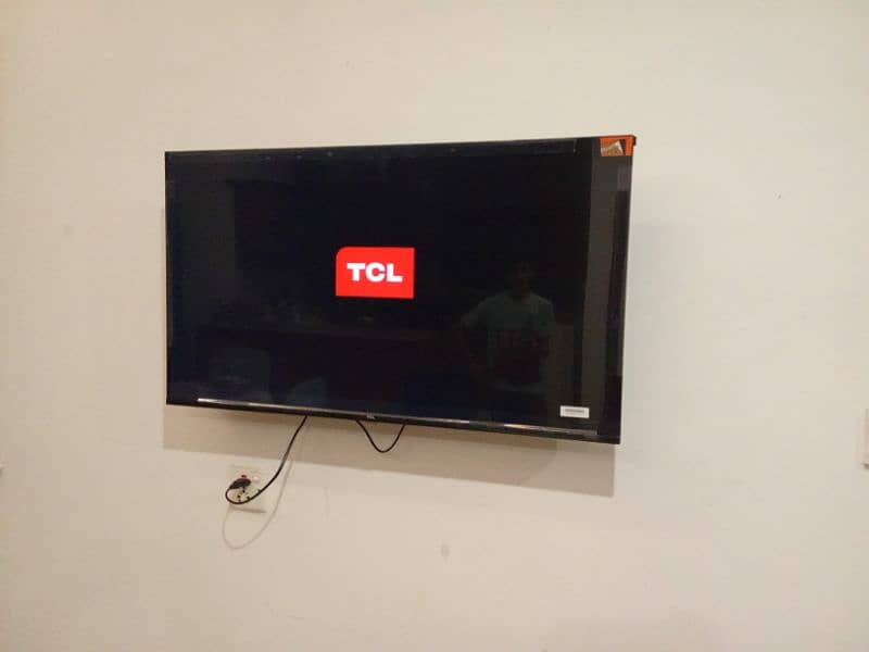 LED TV Wall Mount Installation 0