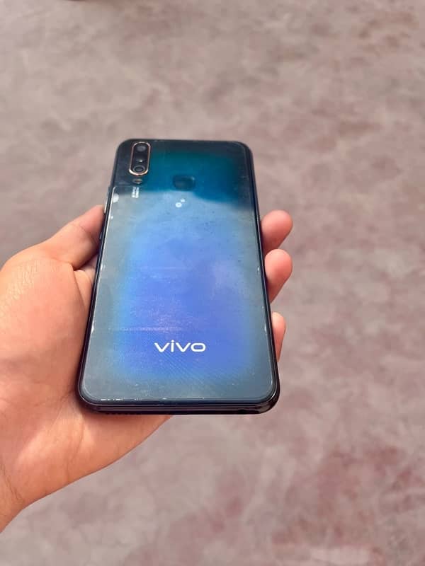 Vivo y17 8/256 memory 10/10 5