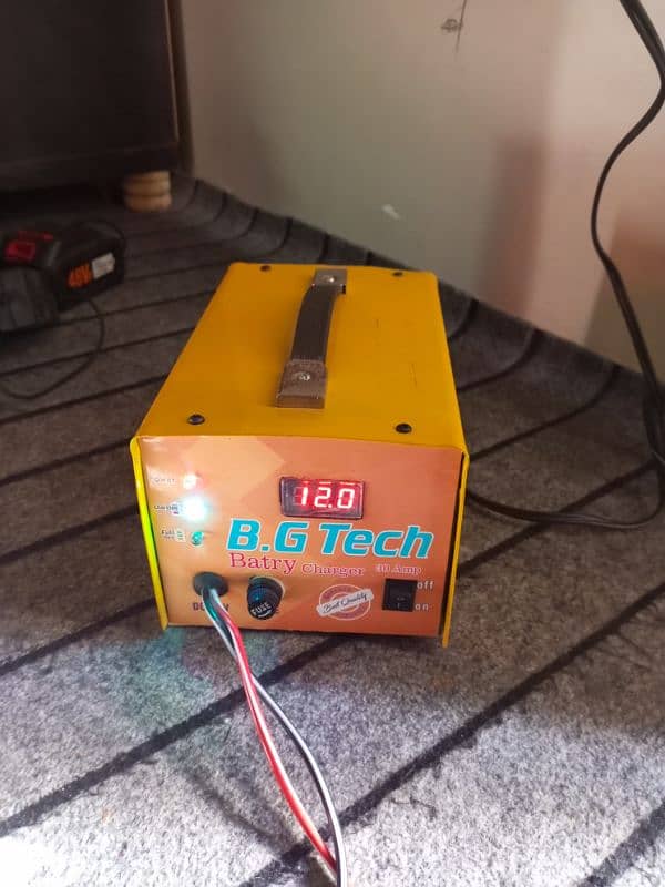 battery charger 30 AMP 3