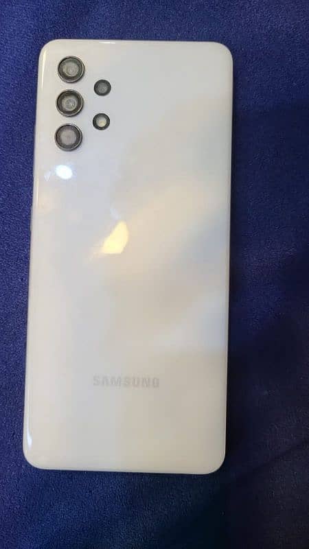 Samsung Galaxy A32 6 128 Shine white colour 0