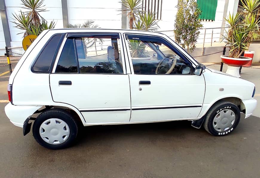 Suzuki Mehran VXR 2015 10