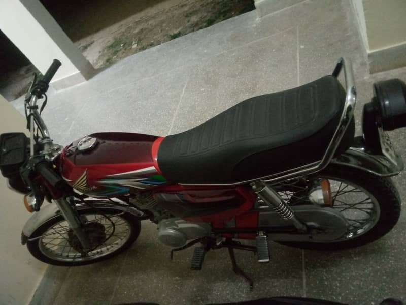 Honda CG 125 2023, exchange with 70 possible 7