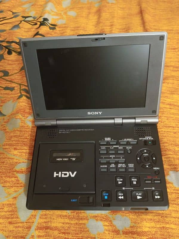 SONY HDV 1080i, Mini DV, GV-HD700E/1 For Sale in cheapest Price 4