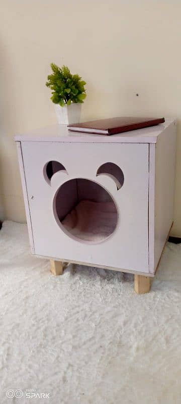 cat house indoor side table style 1