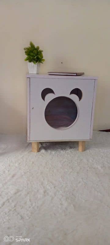 cat house indoor side table style 2