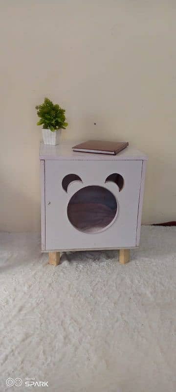 cat house indoor side table style 3