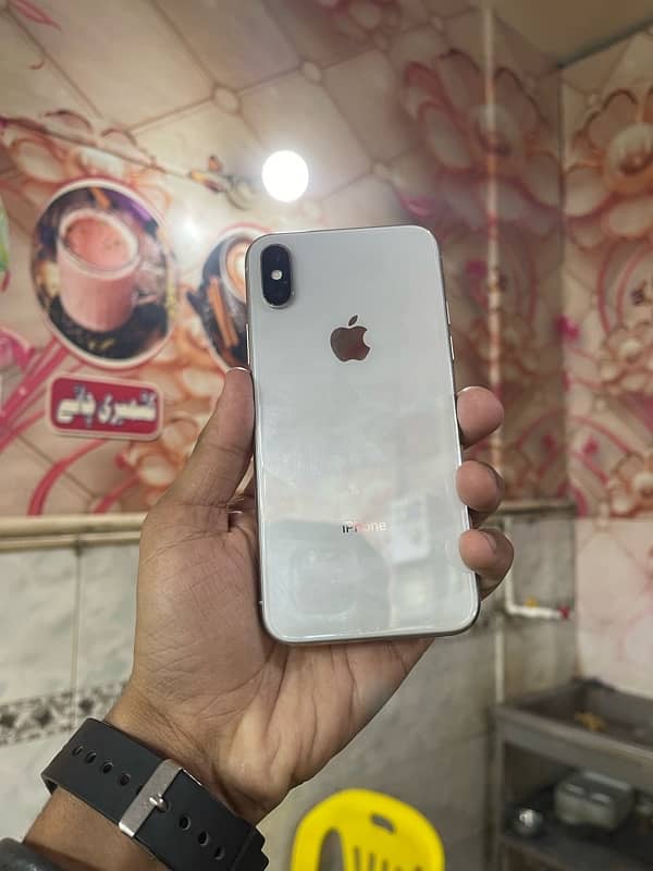 IPHONE X 64Gb 1