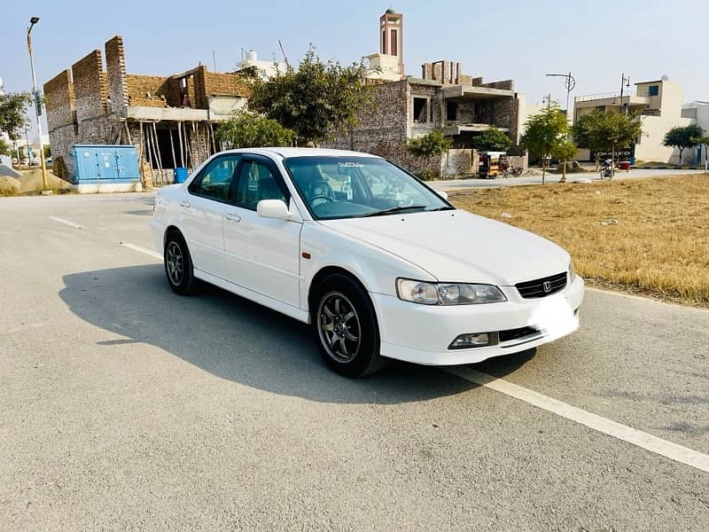 Honda Accord 2002 3