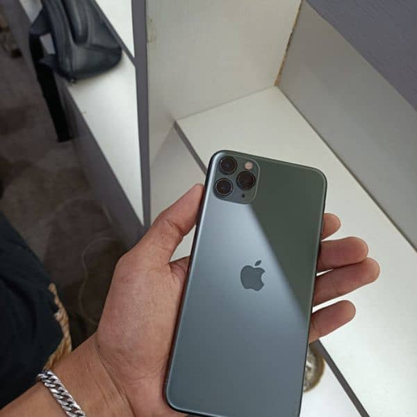 iphone 11 pro max 256GB PTA 0