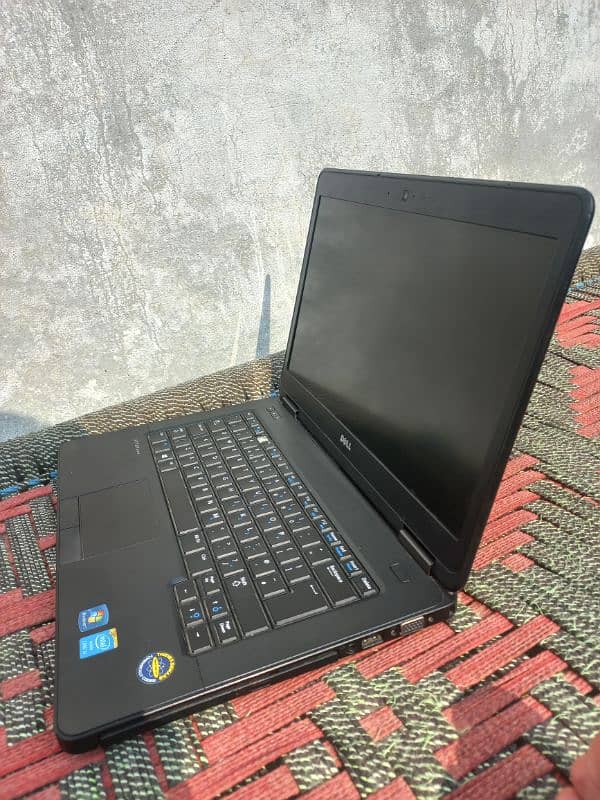 "Dell Laptop for Sale | Excellent Condition 2