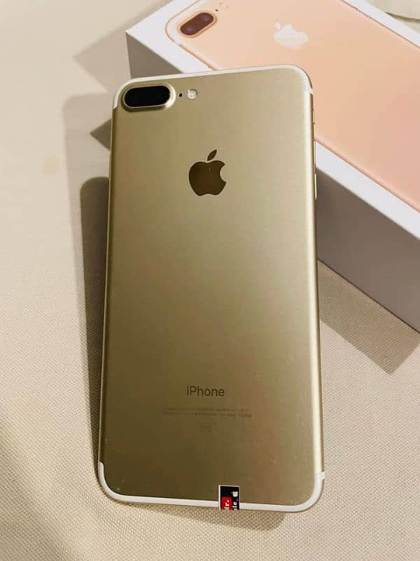 iphone 7 plus 128 gp my Whatsapp number 0341-15*/94/-+804 0