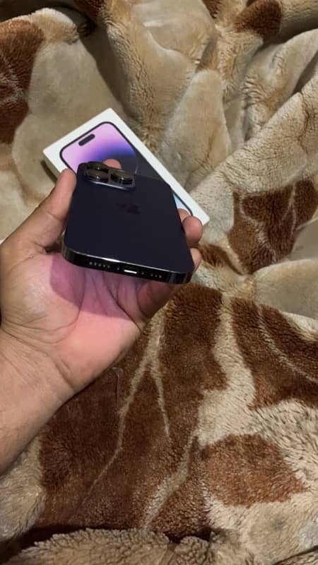 iPhone 14pro deep purple clr 6