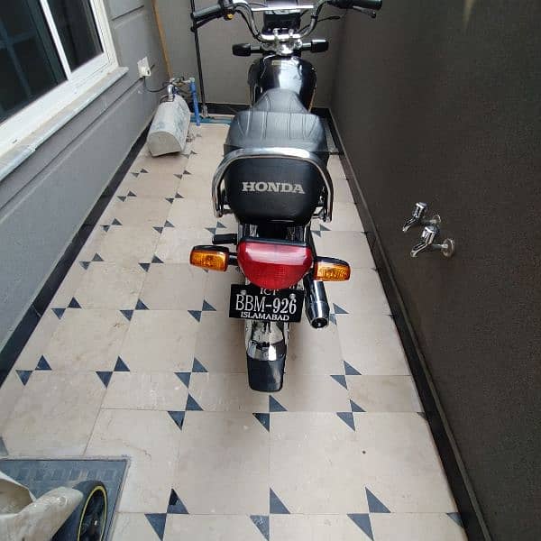 Honda CD-70 0