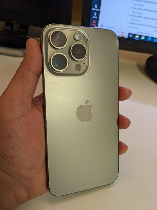 Iphone 15 pro max 0