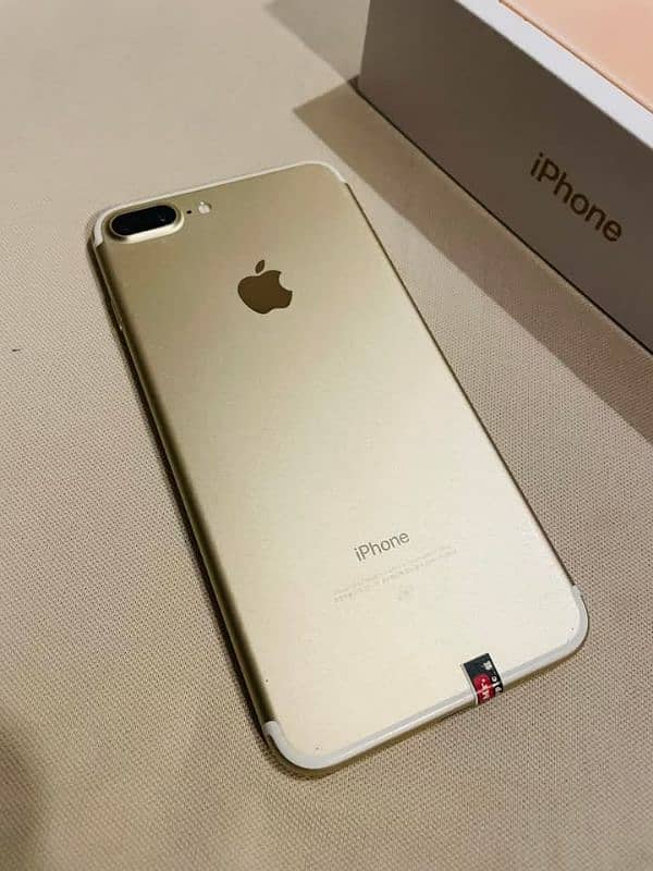 iphone 7 plus 128 gp my Whatsapp number 0341-15*/94/-+804 1