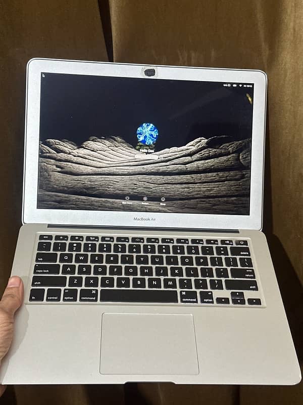 MacBook Air(Early 2014) 3