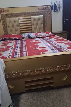 King size bed