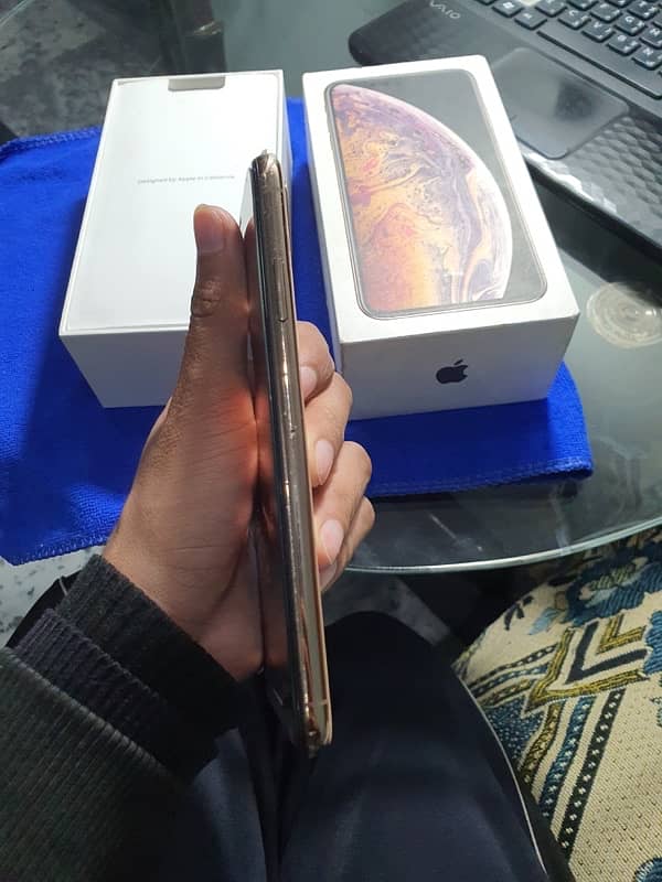 IPhone XS Max with box and charger lifetime sim work 6