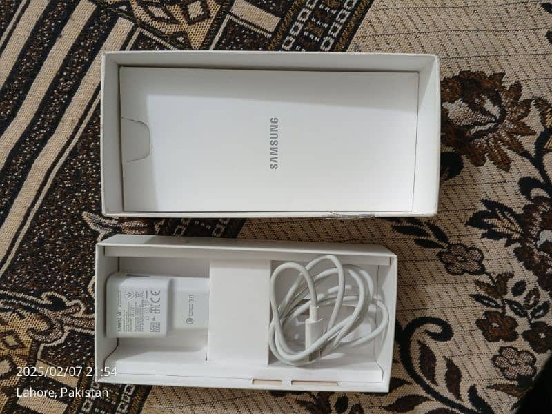 Samsung A51 0