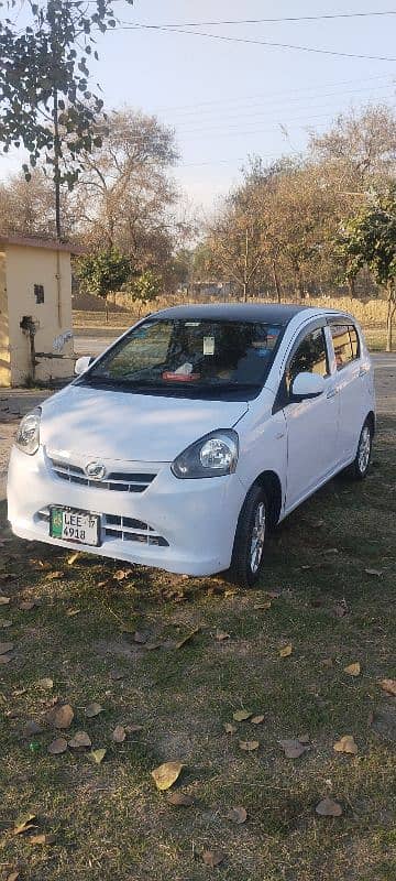 Daihatsu Mira 2017 4