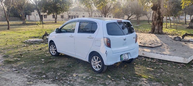 Daihatsu Mira 2017 5