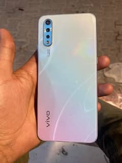 Vivo S1