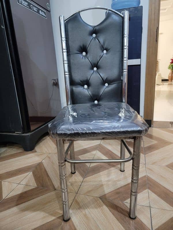 dinning table for 4 5