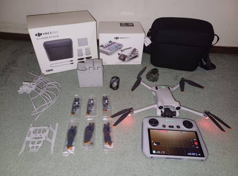 DJI mini 3 paro for the sale of the good condition is 0