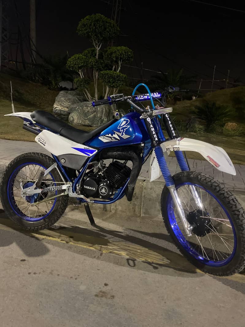 Yamaha Dt trail bike dirt bike dt 175 yamaha trail bike 0