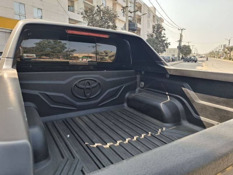 Toyota Hilux 2019 1