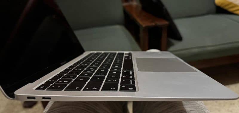 MacBook m1 air 2020 16/512 1