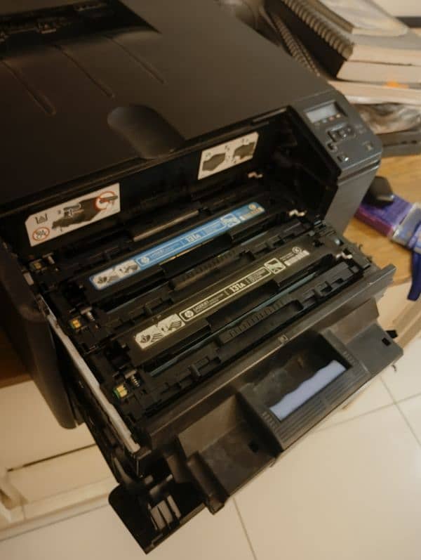 hp jet pro 200 m251n 1