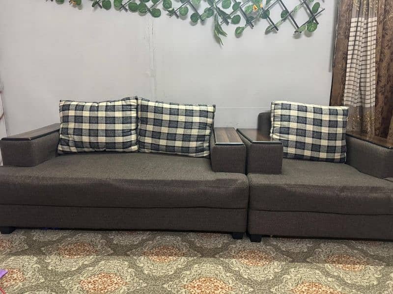 7 seater sofa set in good condition 7