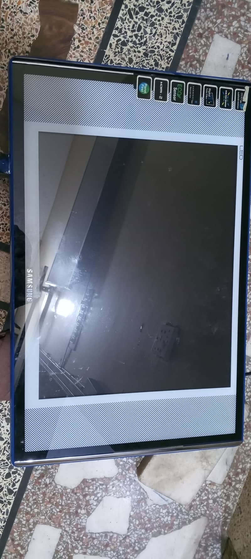 Urgent Sale Slim LED TV 0