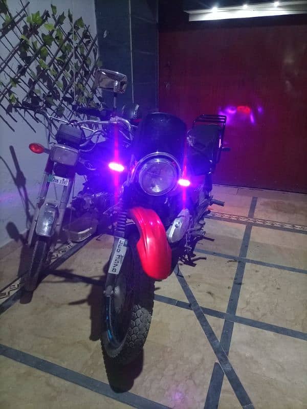 Suzuki Gs 150 2016 7