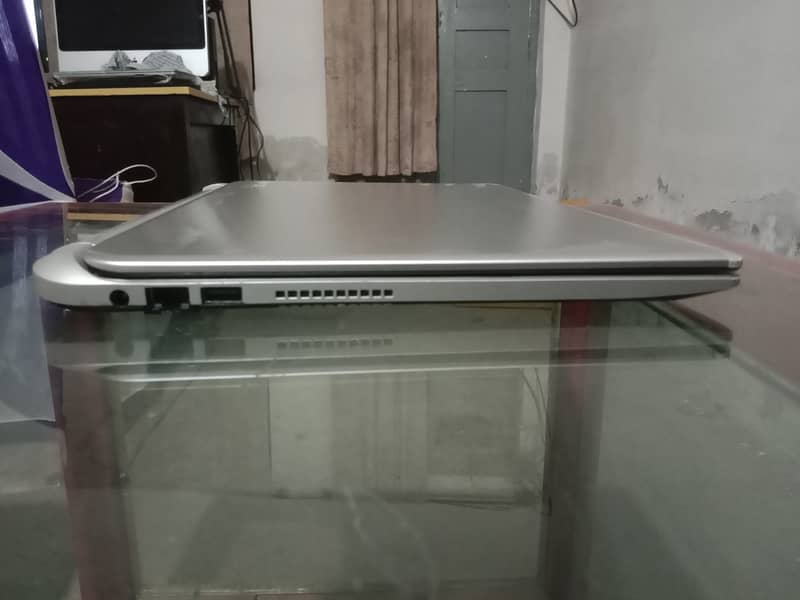 Toshiba Satelite Slim & Stylish Laptop ~ Core i5 5th Generation Laptop 1