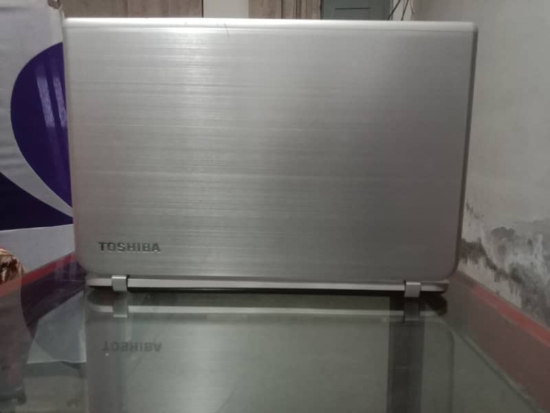 Toshiba Satelite Slim & Stylish Laptop ~ Core i5 5th Generation Laptop 2