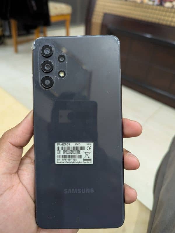 Samsung a32 10/10 condition 0