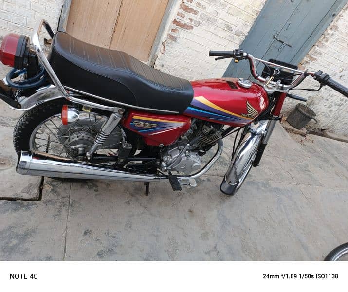 Honda CG 125 model 2010 3