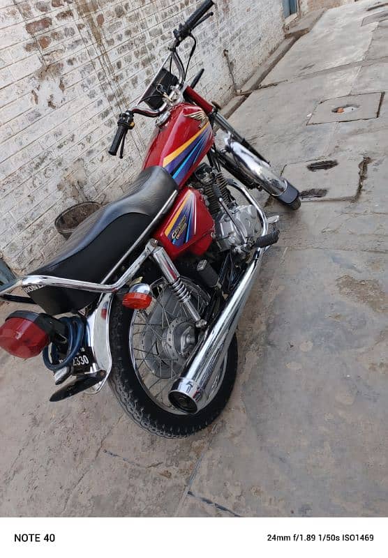 Honda CG 125 model 2010 6