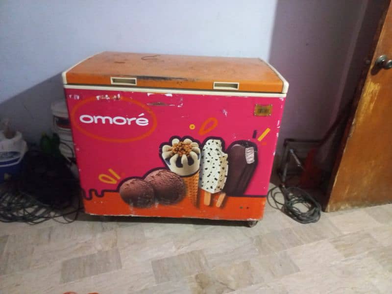 Omore Ice Cream Deepfreezer 2