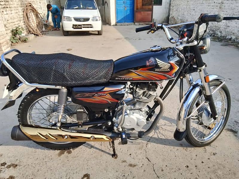 For sale Honda 125 2021 model lush condition completely documents 0