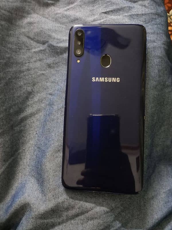 Samsung Galaxy A20s 3/32 gb 5