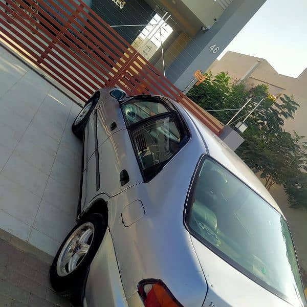 Honda Civic EXi 1992 fario . . . . 0300-4569990 3